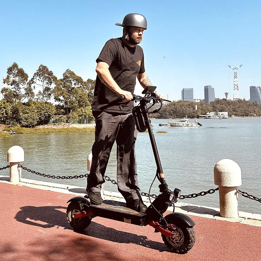 Electric Scooter for Adults，Up to 52MPH 6000W 60V Dual Motor 1440WH Battery